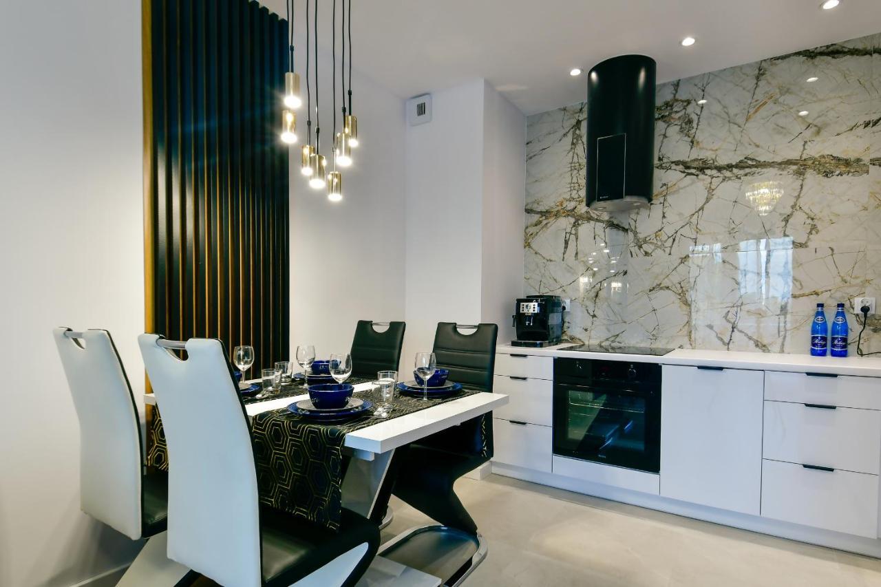 Apartament32 Golden Vip -Duze Miejsce Postojowe- Olsztyn  Luaran gambar