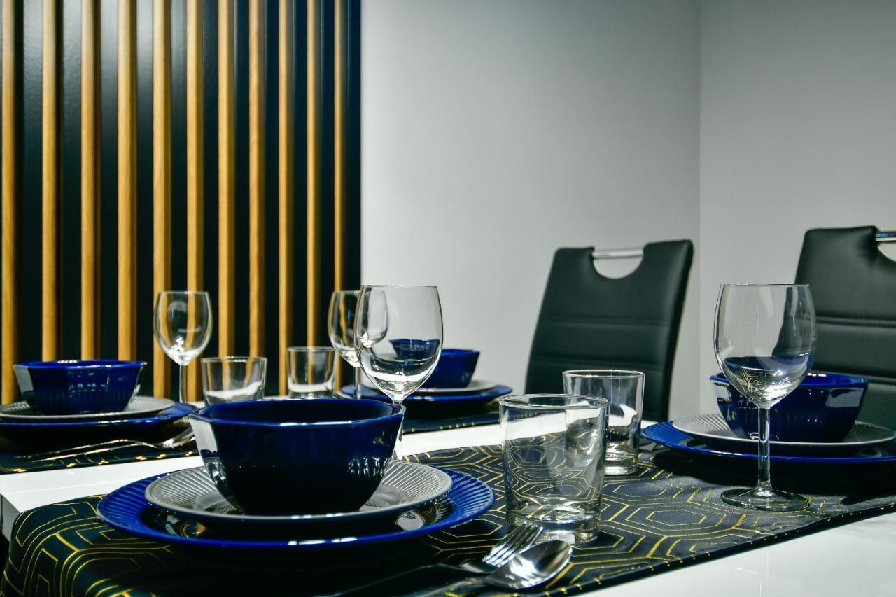 Apartament32 Golden Vip -Duze Miejsce Postojowe- Olsztyn  Luaran gambar
